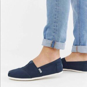 NEW - TOMS Alpargata Canvas Shoe Sz 9